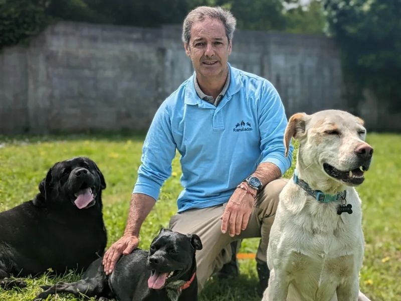 Juan Freire, educador canino en Ramalladas Vigo